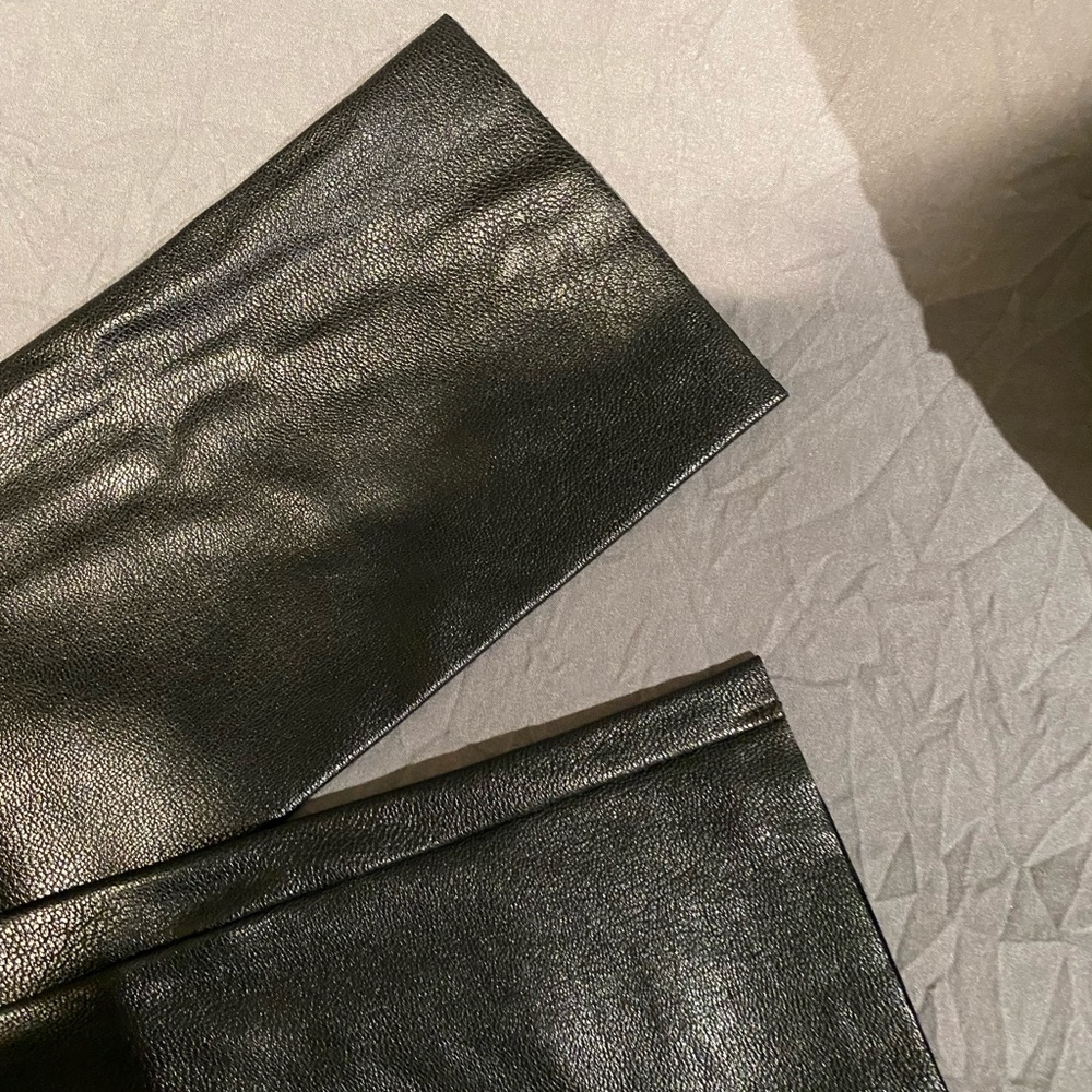 ✨Brand New Commando Faux Leather Leggings- Top Control✨ - Picture 7 of 9